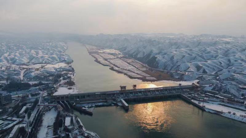 大坝雪霁